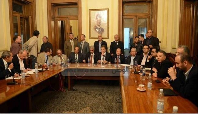 جبهة الإنقاذ: لن نقبل بأي وزير إخواني بحكومة الببلاوي