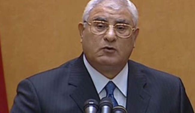 الرئيس الانتقالي في مصر يوجه كلمة متلفزة