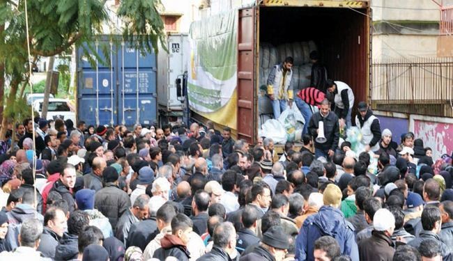 إيران تسلم لبنان مساعدات إلى اللاجئين الفلسطينيين