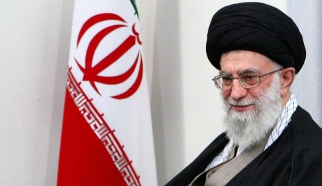 اعداد سيناريو فيلم وثائقي عن حياة قائد الثورة الاسلامية