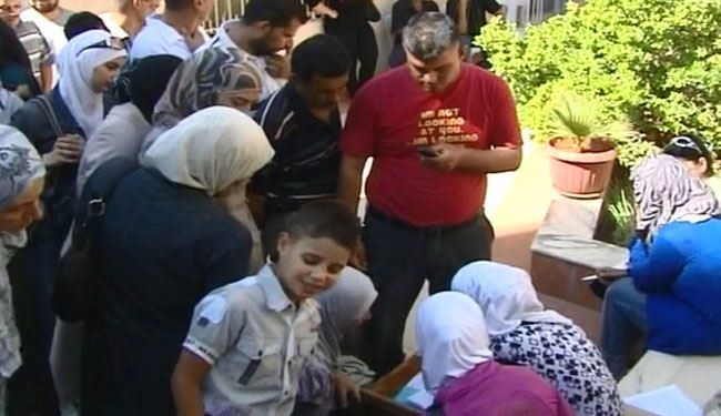 مساعدات غذائية ايرانية في عيد الفطر لمنكوبي سوريا