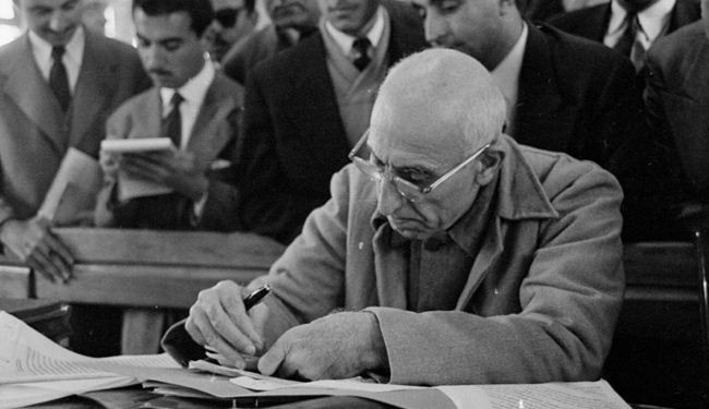 سي آي ايه تقر بدور واشنطن ولندن في الاطاحة بـ 