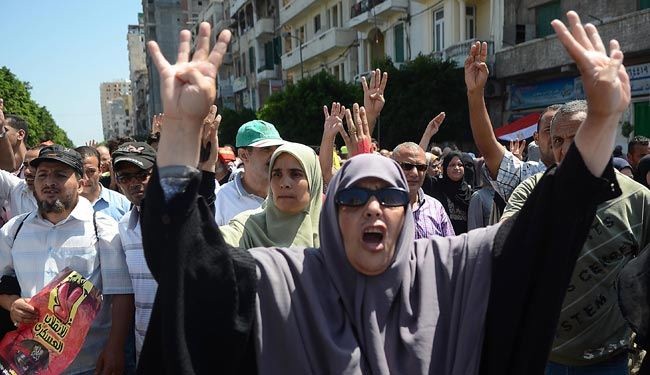قتيل وعشرات الجرحى في تظاهرات الاخوان بمصر
