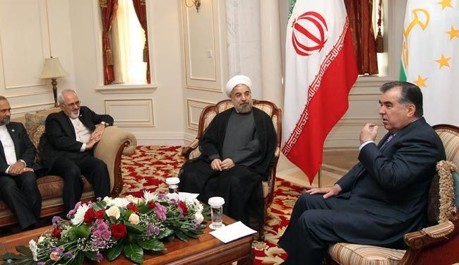 ايران وطاجيكستان تؤكدان على تعزيز العلاقات الثنائية