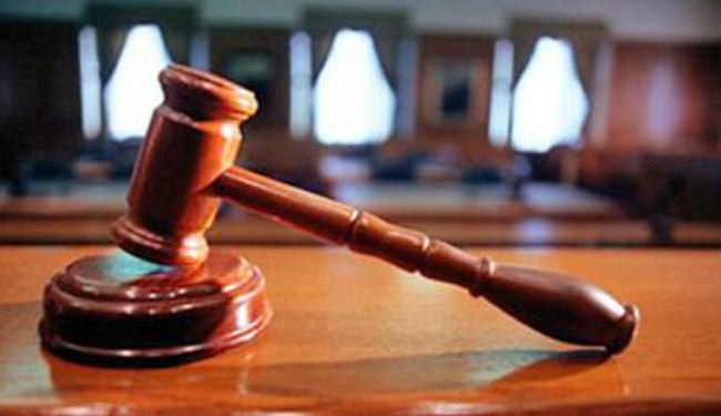 رئيس محكمة سعودية: حلق اللحى واسبال الثياب ممنوع