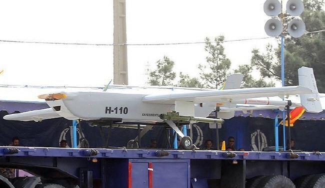 الحرس الثوري يختبر بنجاح احدث طائرة بدون طيار قتالية