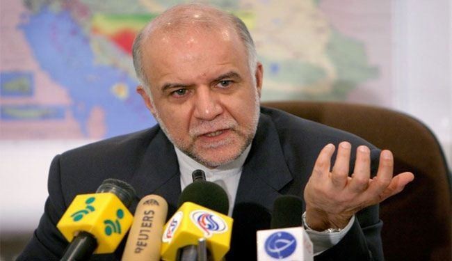 ايران تنتج ما يزيد على ۴۰ مليار دولار من البتروكيماويات