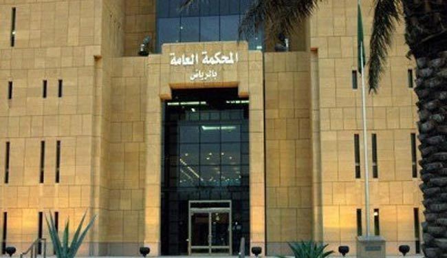 سجن ومنع سفر 3 سعوديين بتهمة الخروج عن (طاعة ولي الامر)