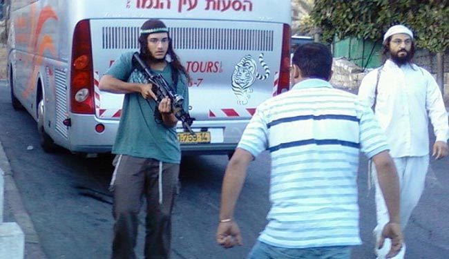 المستوطنون يواصلون اعتداءاتهم في القدس