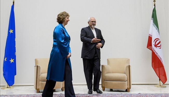 المفاوضات النووية بين خطوتين