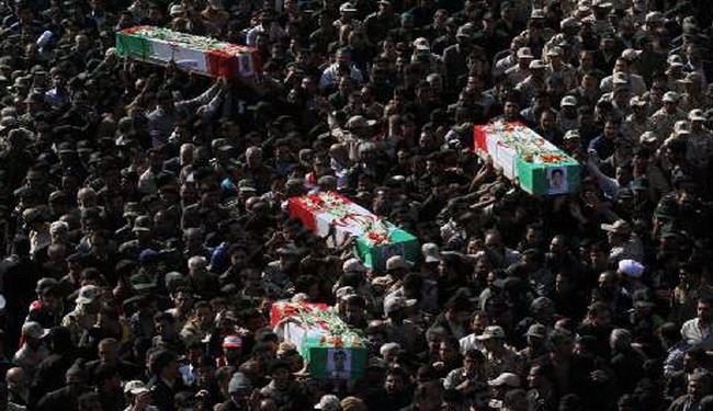 بالصور، تشييع شهداء حرس الحدود في مدينتي زاهدان ومشهد