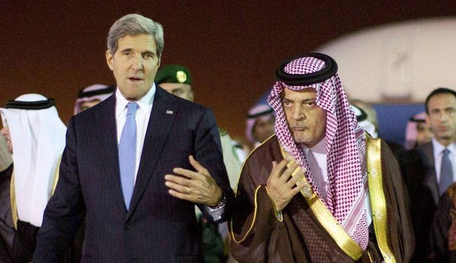 كيري يدعو السعودية لابقاء علاقاتها 