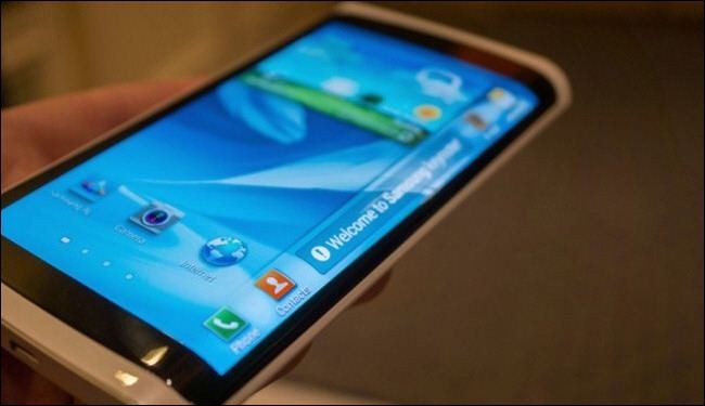 سامسونج Samsung تخطط لإطلاق هاتف بشاشة منحنية بـ3 جوانب