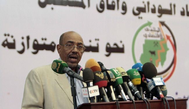 عمر البشير يريد تنمية متوازنة بين مناطق السودان
