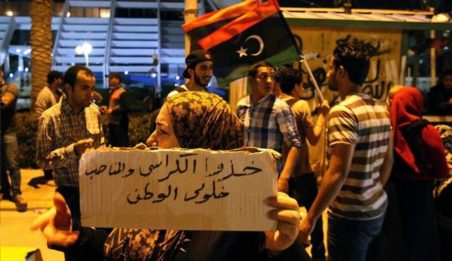 ليبيا ، قطر ، الناتو ، الحمل الفاسد
