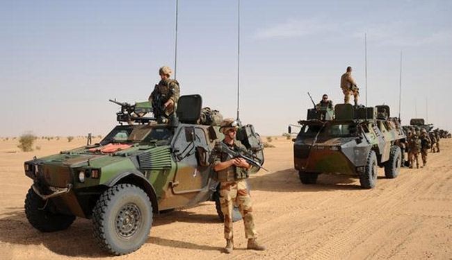 بدء تدخل عسكري فرنسي في جمهورية أفريقيا الوسطى