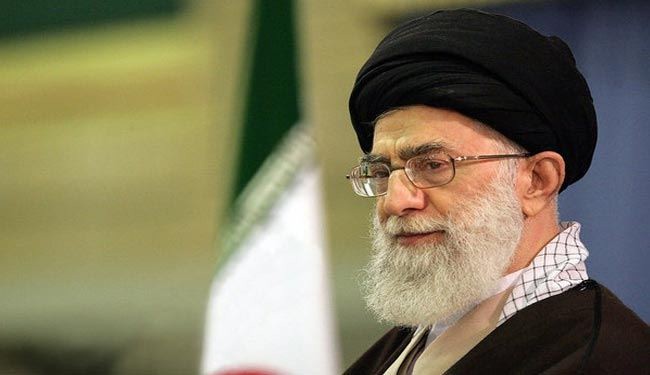 آية الله خامنئي: الطلبة الايرانيون يقدمون ثمارا طيبة للشعب والوطن
