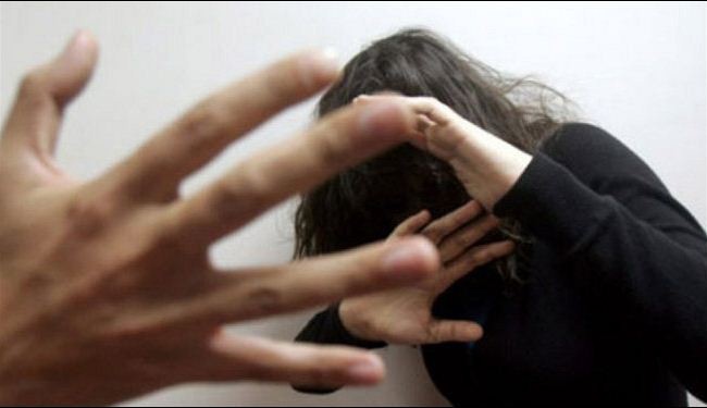 توقيف رئيس جمعية لحقوق النساء..بتهمة ضرب زوجته!