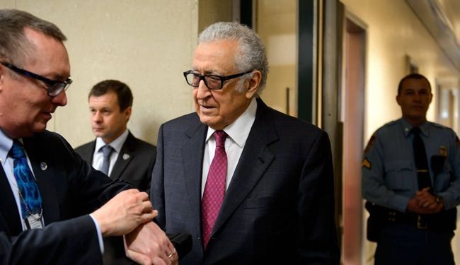 الابراهيمي يلتقي ممثلي الحكومة السورية والمعارضة تمهيدا للتفاوض