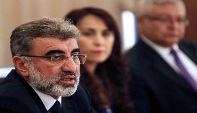 تركيا: نسعی للحصول على إذن بغداد بتصدير نفط كردستان