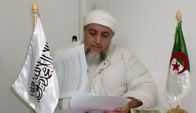 مبلغ سلفی: سکولارها را کنار مسلمانان دفن نکنید