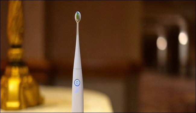 فرشاة أسنان ذكية بتقنية البولوتوث