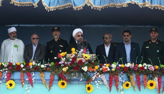 روحاني: ايران تؤكد على التعاطي والصداقة مع دول الجوار
