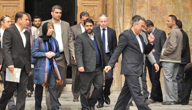 بالصور.. كاثرين اشتون تزور مدينة اصفهان التاريخية