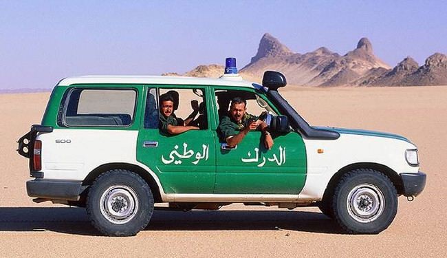 الجيش يقتل سبعة ارهابيين على الحدود مع تونس