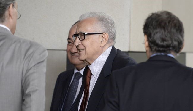 الابراهيمي يصل الى طهران لبحث الازمة السورية