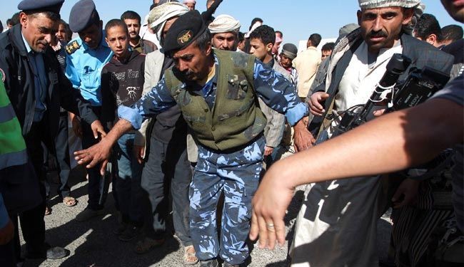 مقتل 3 من القاعدة بينهم سعودي خلال تفخيخهم سيارة باليمن