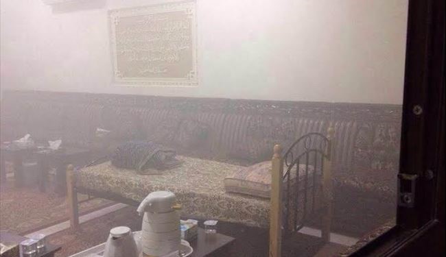 فقط در بحرین؛ شلیک گاز سمی داخل منازل + عکس