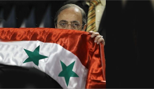الفنان السوري دريد لحام : الكل أخطأ في سوريا