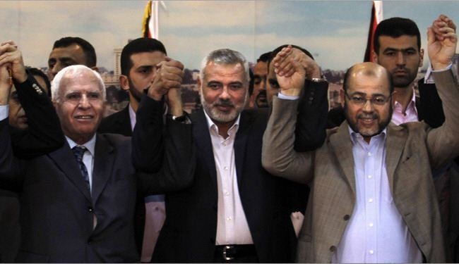 صور / خطأ مطبعي في وثيقة المصالحة الفلسطينية
