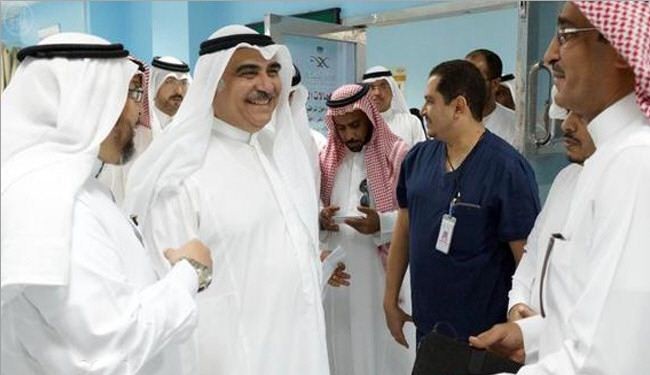 صور/ وزير الصحة السعودي يزور المصابين بـ