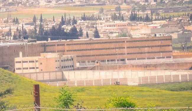 أنباء عن فك الحصار ودخول الجيش السوري لسجن حلب المركزي