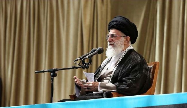 تصاویر سخنرانی مقام معظم رهبری در مرقد امام راحل