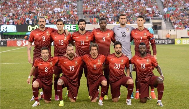 البرتغال تسحق أيرلندا ورونالدو يكتفي بإهدار الفرص