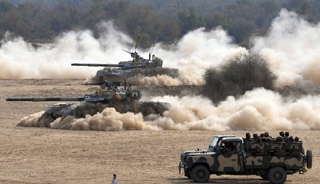 الجيش الباكستاني يبدأ هجوما على معقل طالبان والقاعدة