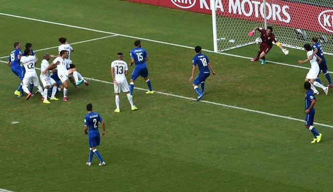 مونديال 2014: تأهل الاوروغواي الى الدور الثاني