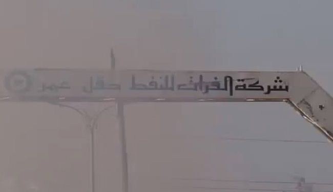 النصرة تخلي حقلاً نفطياً في دير الزور لتسيطر داعش عليه
