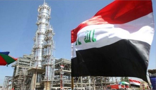 العراق يتهم الكرد بالاستيلاء على حقلي نفط بكركوك ويطالبهم بإخلائهما