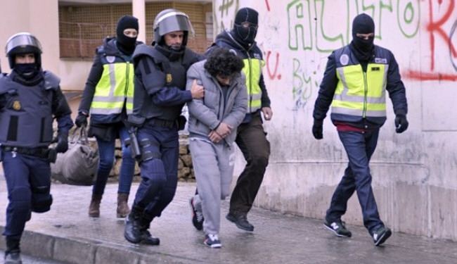تفكيك خلية تجنيد مقاتلين متطرفين في المغرب