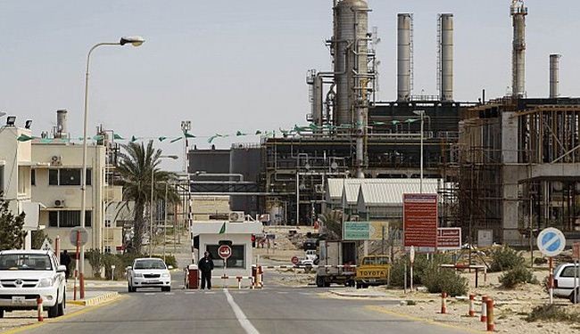 أين تنفق عائدات النفط ليبي المباع الى اوروبا؟