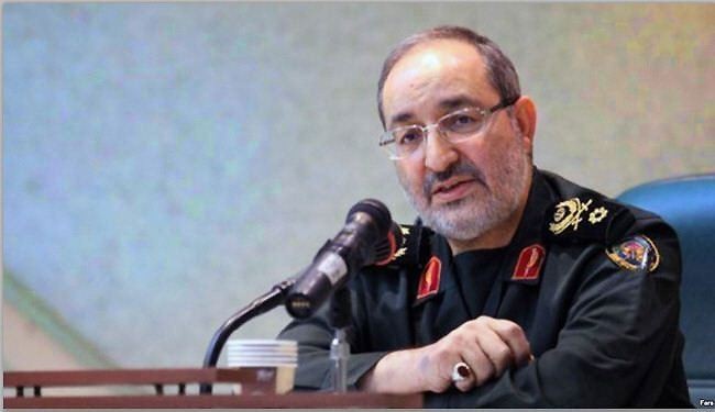 العميد جزائري: لا يحق للغرب الحديث عن حقوق الانسان في ايران