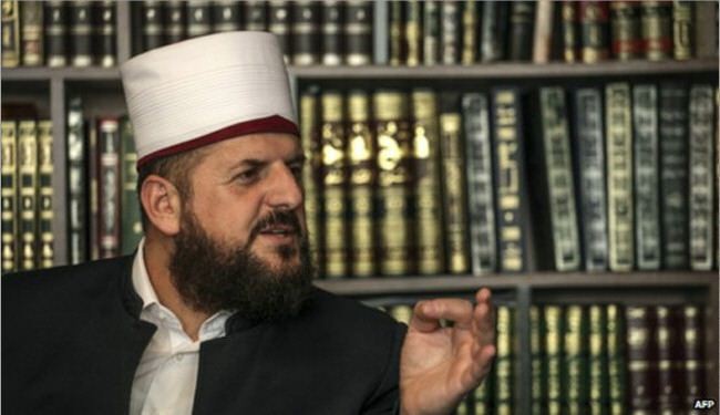كوسوفو تعتقل أئمة مساجد يجندون مسلحين لصالح 