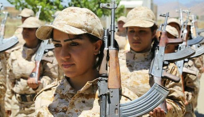 مقاتلة كردية تفجر نفسها بين عناصر داعش قرب عين العرب