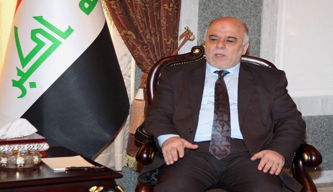 العبادي يتعهد بإعادة النازحين إلى مناطقهم في أقرب وقت