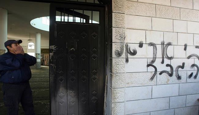 صهیونیستها مسجدی را به آتش کشیدند