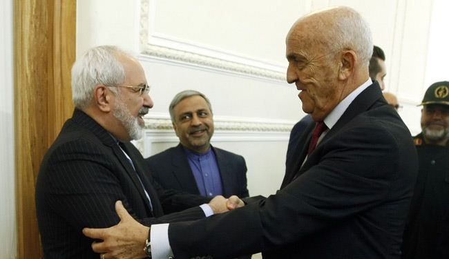 ظریف: ايران مستعدة لتقديم الدعم الامني والمعلوماتي للبنان